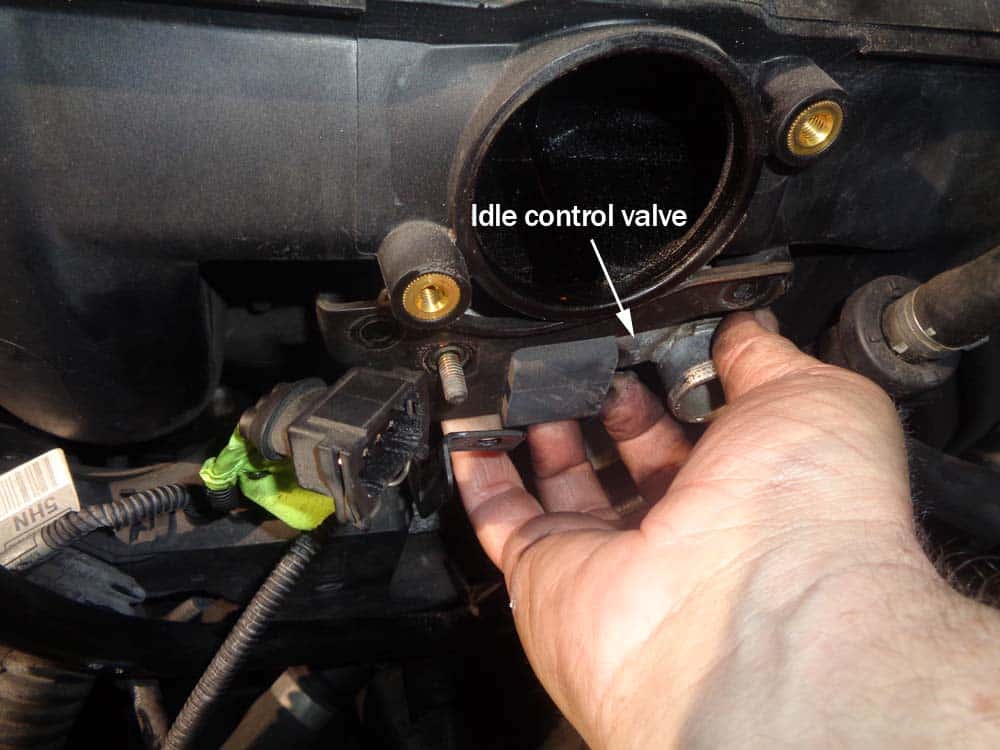 See P0813 in engine